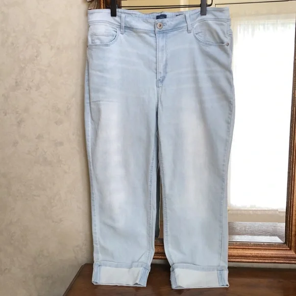 New J. Jill denim women’s high rise cropped jeans.  Size 16. - Picture 14 of 14